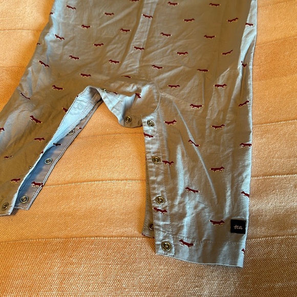 Tea Collection Romper. - Picture 5 of 5